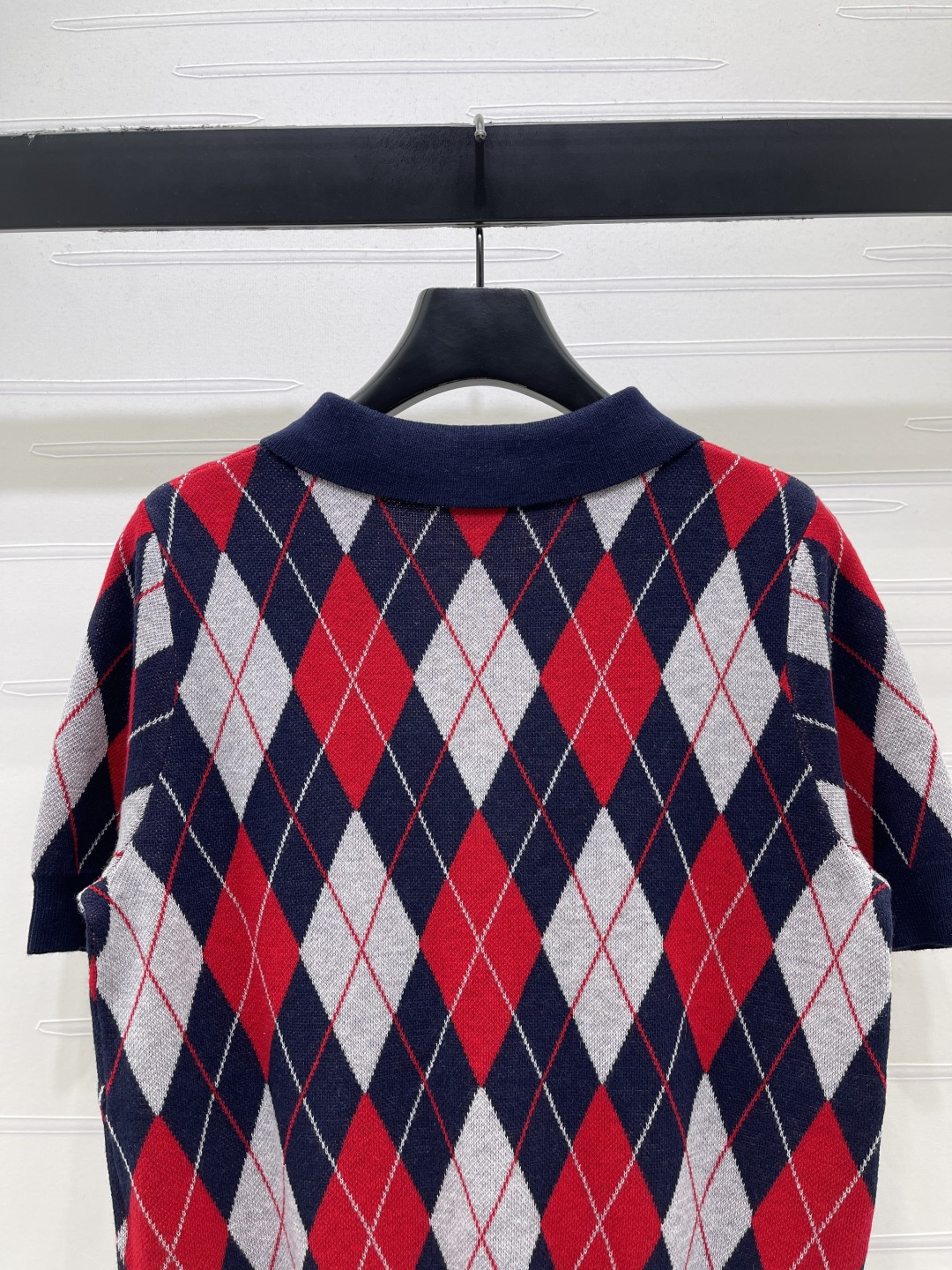 Women's short sleeves